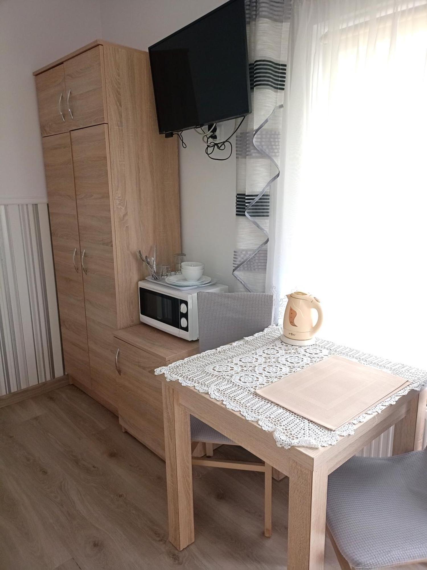 Miramar Apartment Leba Ngoại thất bức ảnh