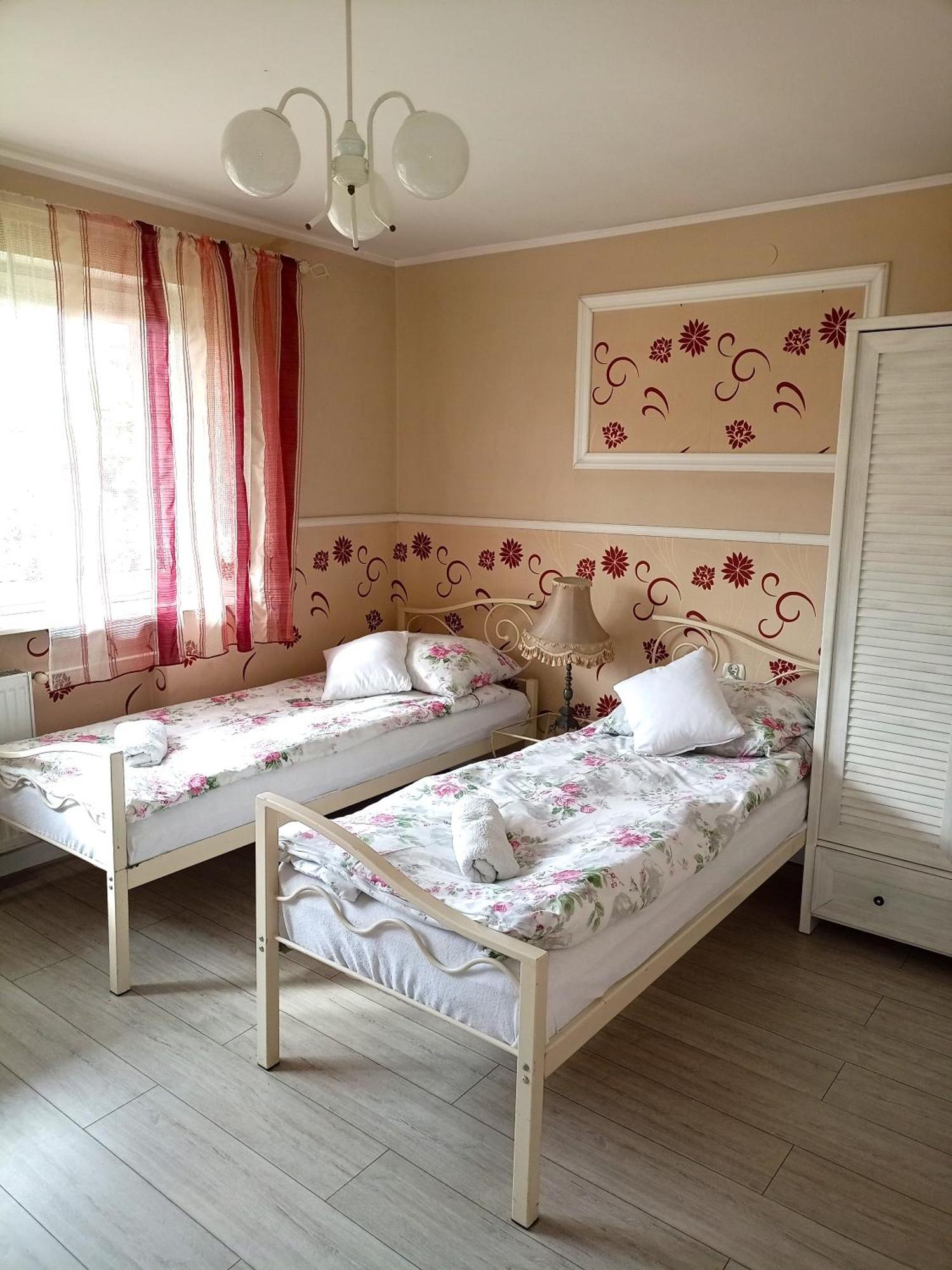 Miramar Apartment Leba Ngoại thất bức ảnh